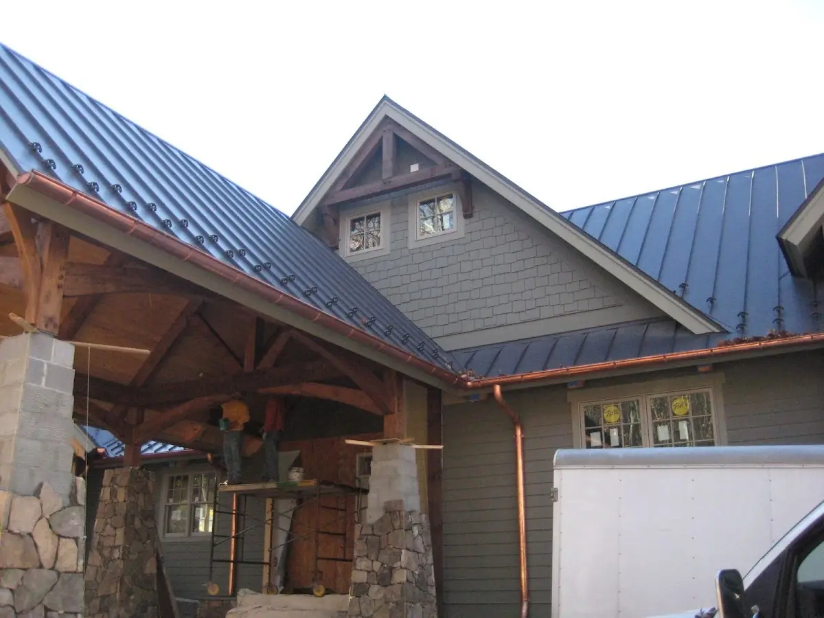 Craftsman Roofing team delivering quality roofing work in Somerville